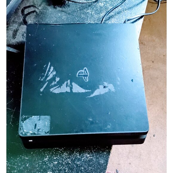 Sony PS4 Slim 1TB Console Bundle W/ Black & Red DualShock 4 Controllers & Power - Picture 3 of 11